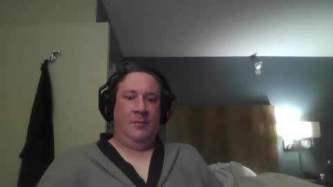 BoredOld235 online show from December 5, 7:10 pm