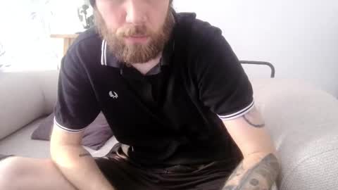 Snapshot of boredpunkdude666 chatting on March 3, 10:04 pm boredpunkdude666 online show from March 3, 10:04 pm