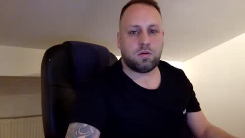 Snapshot of boris566693 chatting on April 12, 1:32 am hugo online show from April 12, 1:32 am