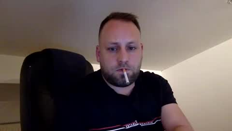 hugo online show from April 25, 2:25 am