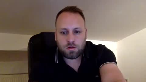 hugo online show from May 2, 12:37 am
