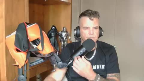 BOSS online show from November 4, 5:01 pm