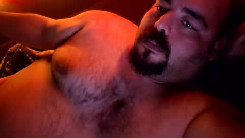 Snapshot of bossdeuce420 chatting on January 17, 6:04 am bossdeuce420 online show from January 17, 6:04 am