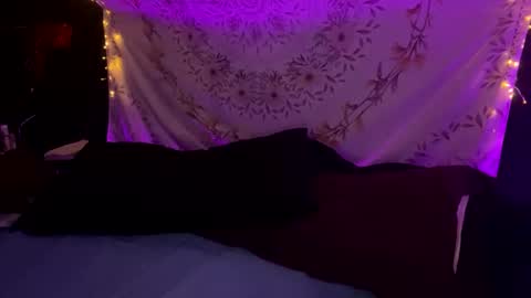 Snapshot of bossmomma chatting on January 23, 1:19 am BossMom online show from January 23, 1:19 am