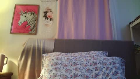 Snapshot of bossmomma chatting on February 26, 3:41 pm BossMom online show from February 26, 3:41 pm