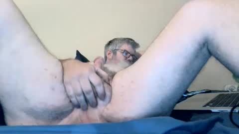 Snapshot of bottombitch44 chatting on December 3, 2:03 am bottombitch44 online show from December 3, 2:03 am