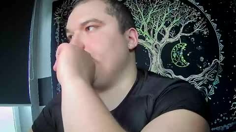 Snapshot of bottomlord chatting on May 12, 4:15 pm Bottomlord online show from May 12, 4:15 pm