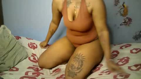 botty_queen online show from May 17, 10:55 am