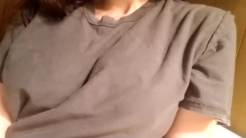 Snapshot of bouncyqueenmajesty chatting on September 9, 6:29 pm Bouncy Queen Majesty online show from September 9, 6:29 pm