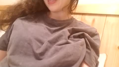 Snapshot of bouncyqueenmajesty chatting on September 12, 12:27 pm Bouncy Queen Majesty online show from September 12, 12:27 pm