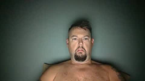 bowtieguy84 online show from November 10, 9:52 am