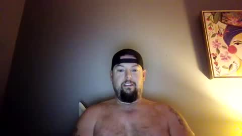 bowtieguy84 online show from January 18, 11:36 am