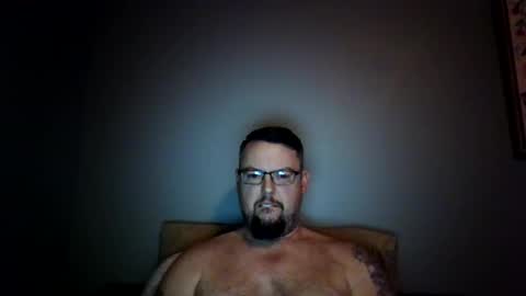 bowtieguy84 online show from March 3, 5:02 am