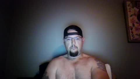 bowtieguy84 online show from May 17, 9:38 am