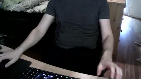 Snapshot of boy21yrs chatting on February 1, 11:43 am boy21yrs online show from February 1, 11:43 am