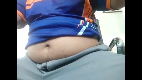 Snapshot of boy339342 chatting on May 10, 4:50 am boy339342 online show from May 10, 4:50 am