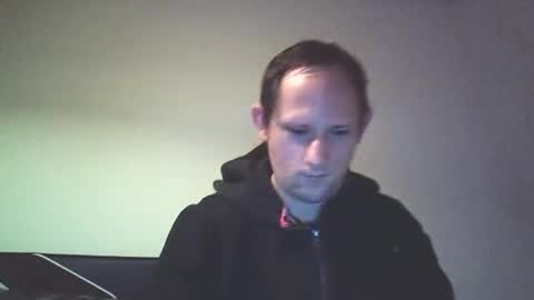 Snapshot of boy655412 chatting on December 4, 9:13 pm boy62 online show from December 4, 9:13 pm