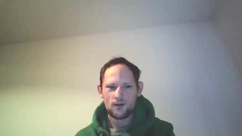 Snapshot of boy655412 chatting on February 10, 8:29 am boy62 online show from February 10, 8:29 am