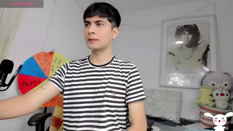 Aaron online show from January 9, 5:00 pm