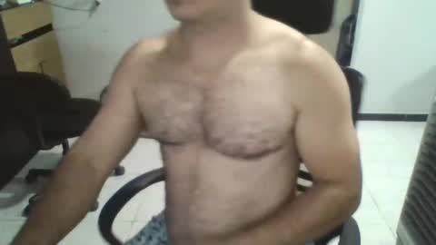 Snapshot of boy_fitbrutal chatting on December 2, 8:22 pm boy_fitbrutal online show from December 2, 8:22 pm