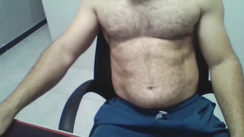 Snapshot of boy_fitbrutal chatting on October 2, 1:45 am boy_fitbrutal online show from October 2, 1:45 am