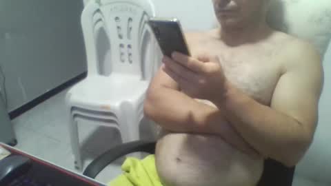 Snapshot of boy_fitbrutal chatting on November 5, 1:38 am boy_fitbrutal online show from November 5, 1:38 am