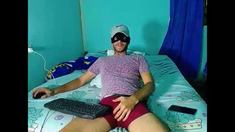 boy_horny_dirty online show from January 14, 10:47 pm
