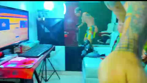 Snapshot of boy_tatto77 chatting on March 12, 2:34 pm boy_tatto77 online show from March 12, 2:34 pm