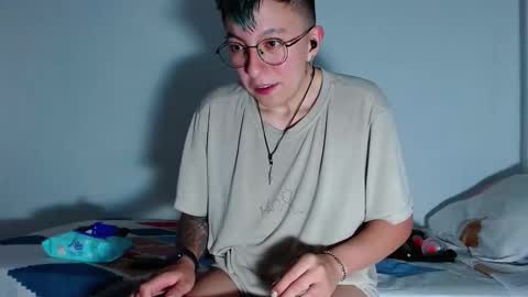 Edward ftm trans queerslave online show from November 30, 3:43 am