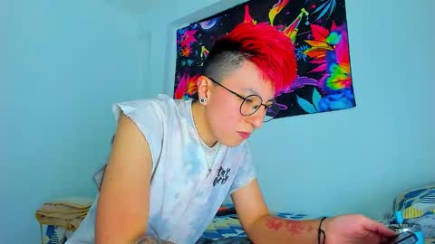Edward ftm trans queerslave online show from January 14, 12:33 pm