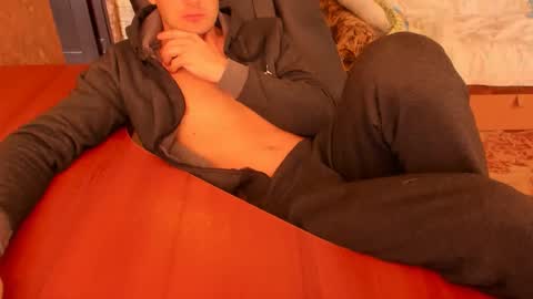 BoyApollon online show from September 20, 7:31 am