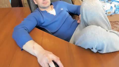 BoyApollon online show from January 17, 8:08 am