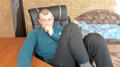 BoyApollon online show from March 17, 6:17 am