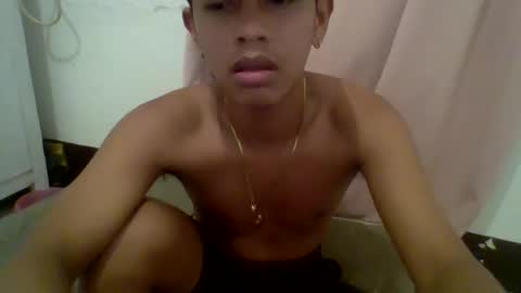 Snapshot of boyax16 chatting on December 8, 3:56 pm boyax16 online show from December 8, 3:56 pm