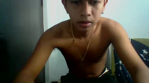 Snapshot of boyax16 chatting on December 11, 6:25 am boyax16 online show from December 11, 6:25 am