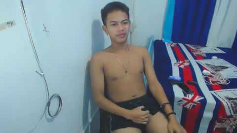 Snapshot of boyax16 chatting on December 29, 4:08 pm boyax16 online show from December 29, 4:08 pm