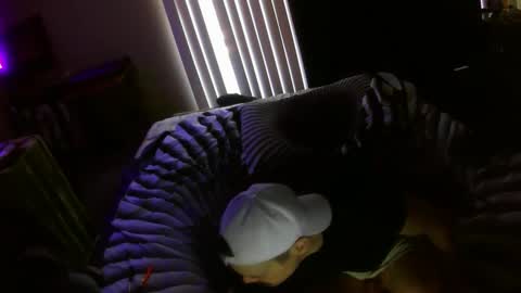 Slutty Stud online show from February 27, 3:48 pm