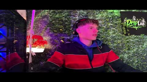 boyblondhetero online show from March 1, 1:46 pm