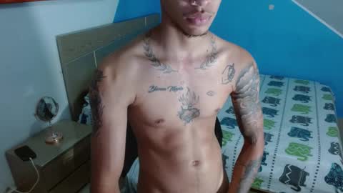 boyhot_sw online show from February 28, 8:42 am