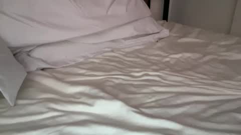 Snapshot of boyinla267 chatting on December 2, 6:09 am boyinla267 online show from December 2, 6:09 am