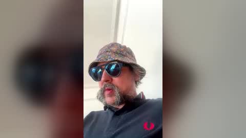 Snapshot of boyjarv chatting on July 7, 7:45 am jarv online show from July 7, 7:45 am