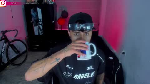 miguel  online show from January 31, 3:09 am