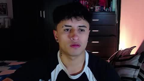 miguel  online show from February 27, 8:14 am