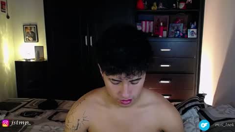 Snapshot of boylatin_777 chatting on March 6, 11:01 pm miguel online show from March 6, 11:01 pm