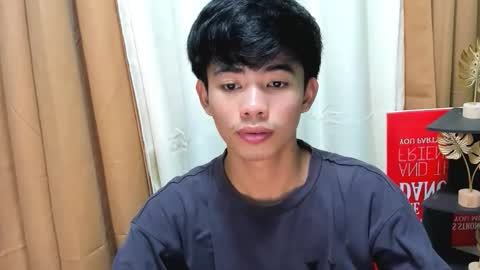 HI IM JAMES DONT FORGET GIVE ME THUMBS UP AND JOIN TO MY FANCLUB online show from October 11, 5:55 pm