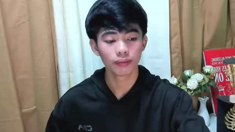 HI IM JAMES DONT FORGET GIVE ME THUMBS UP AND JOIN TO MY FANCLUB online show from October 13, 12:16 pm