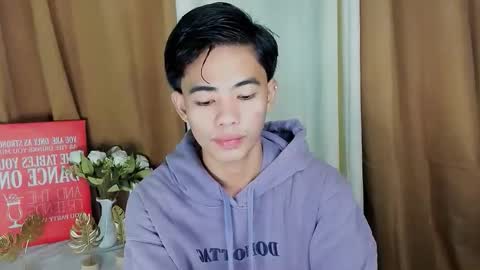 HI IM JAMES DONT FORGET GIVE ME THUMBS UP AND JOIN TO MY FANCLUB online show from October 16, 7:37 pm