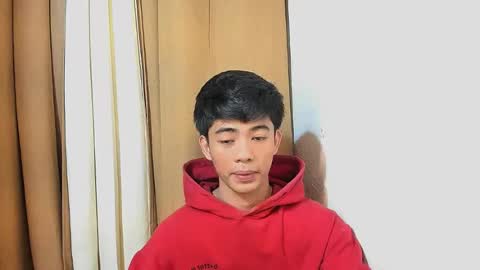 Snapshot of boynextdoor4ux chatting on July 3, 12:39 am HI IM JAMES DONT FORGET GIVE ME THUMBS UP AND JOIN TO MY FANCLUB online show from July 3, 12:39 am