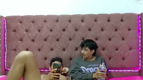 ALEX - TAYLER  -MIKE online show from January 27, 5:15 pm