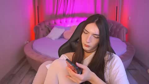 Nova online show from September 27, 10:37 pm